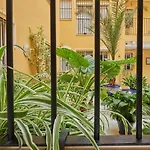 Two Bedrooms Leonor Davalos