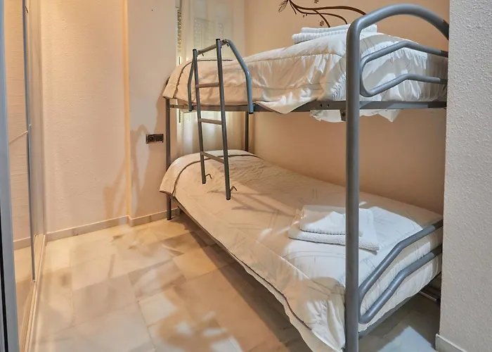 Two Bedrooms Leonor Davalos